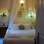 佩瑞艺术酒店 2* 阿拉恰特