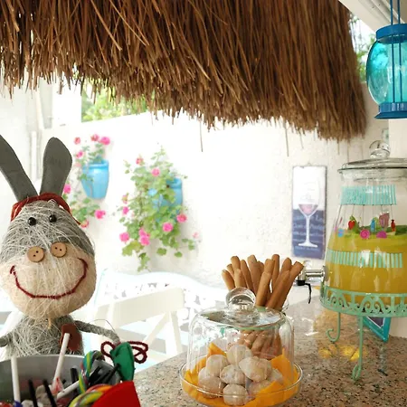 Peri Art מלון אלאקאטי